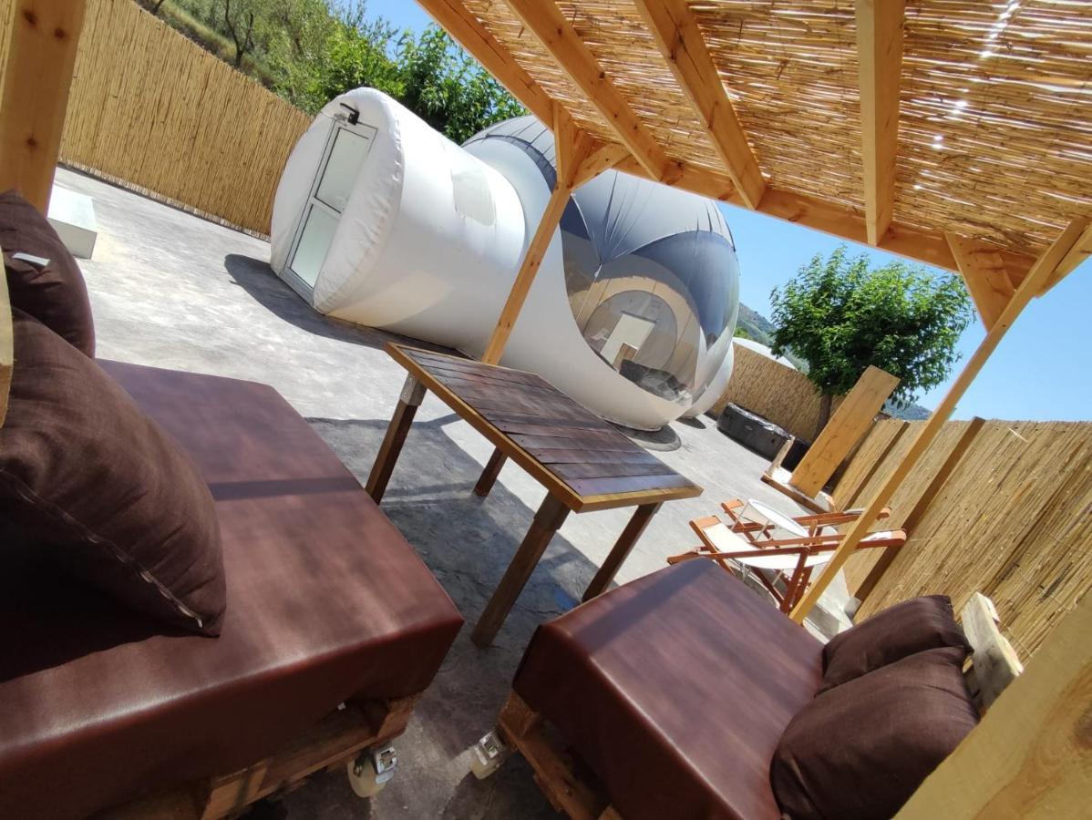Fuente Del Lobo Glamping & Bungalows - Adults Only Pinos Genil Exterior photo
