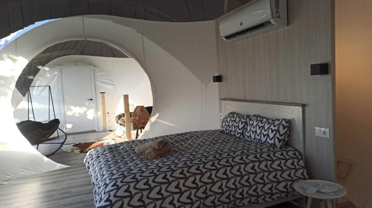 Fuente Del Lobo Glamping & Bungalows - Adults Only Pinos Genil Exterior photo